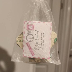Robbyn added a photo of their purchase