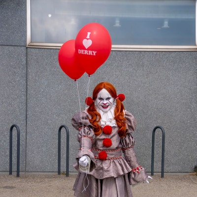 IT Movie Red Balloon Pennywise Clown Fancy Dress I Love Derry Halloween ...