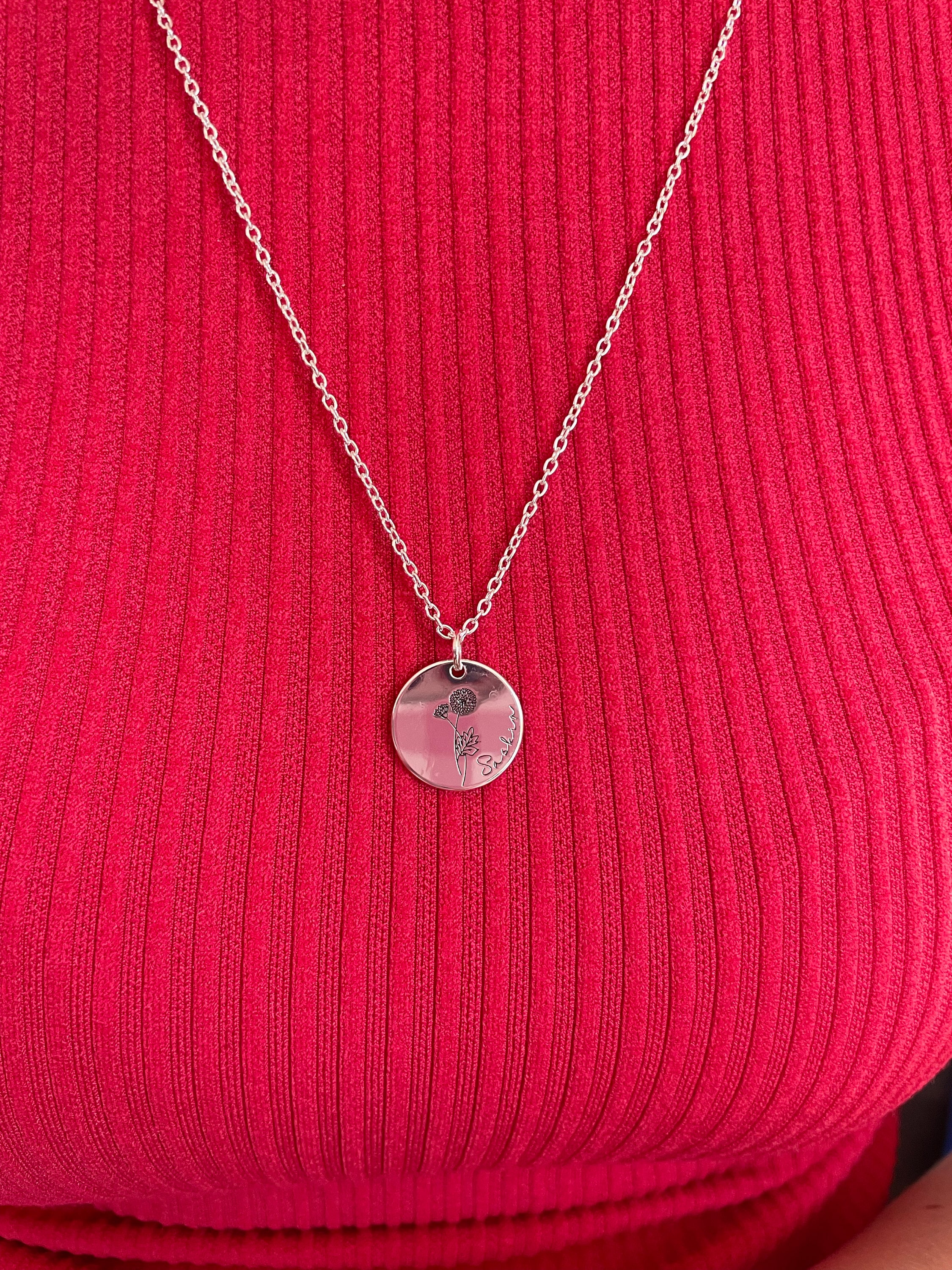 Birth Flower Necklace, Engraved Name Necklace, Dainty Floral Necklace, Handmade Jewelry,Personalized Gifts,Birthday Mothers Day Gift for Her