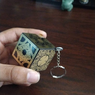 Hellraiser Puzzle Box Cube KEYCHAIN Hand Crafted Key Chain - Etsy