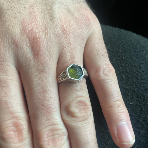 Starborn Genuine Moldavite Sterling Silver Ring - Hammered Shank, Size 7, With Certificate Of Authenticity