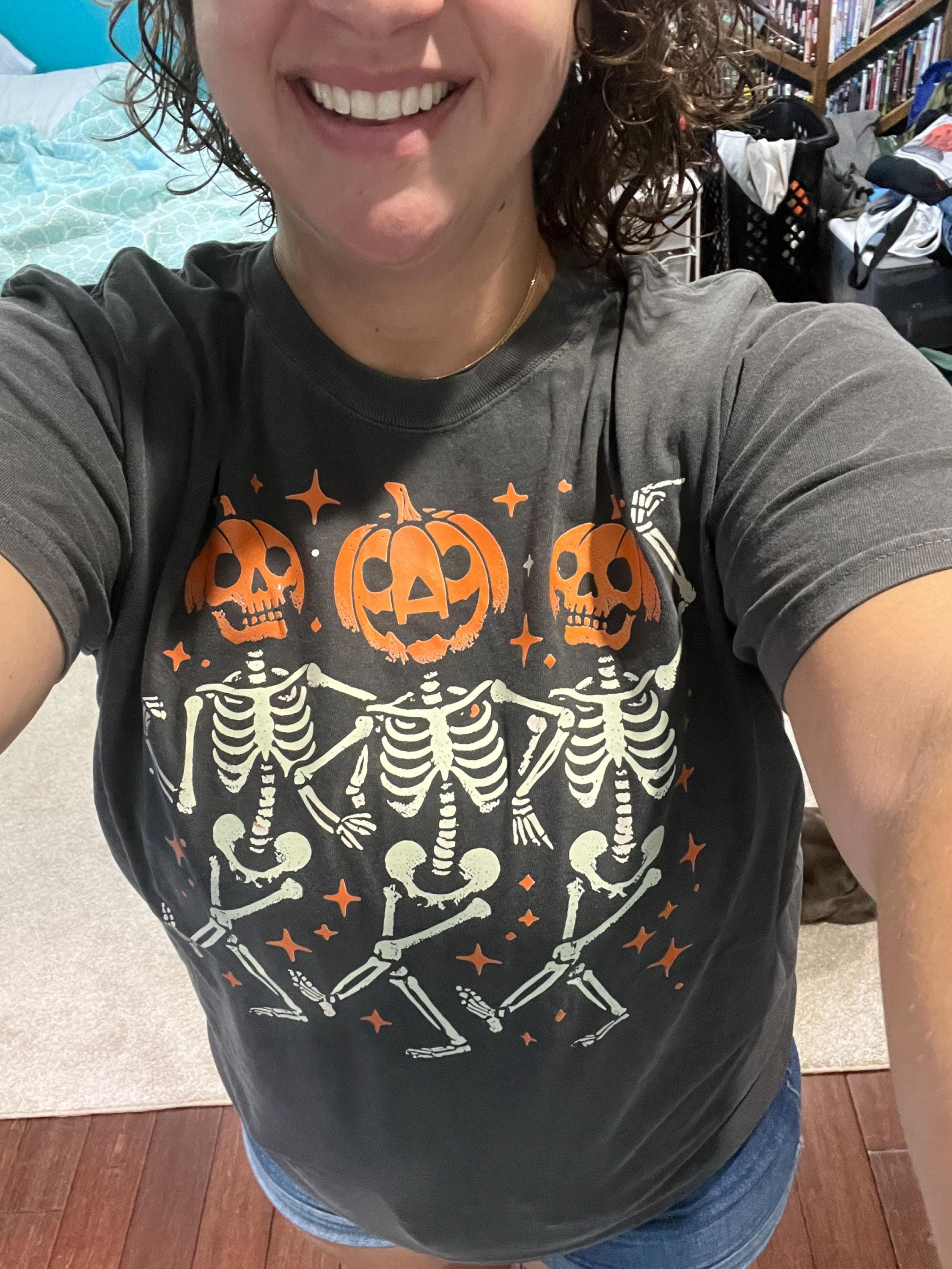 Pumpkin Skeleton Halloween Shirt, Pumpkin Halloween Tee, Halloween Skeleton Tee, Pumpkin Shirt, Spooky Season T-Shirt, Fall Shirt for Women