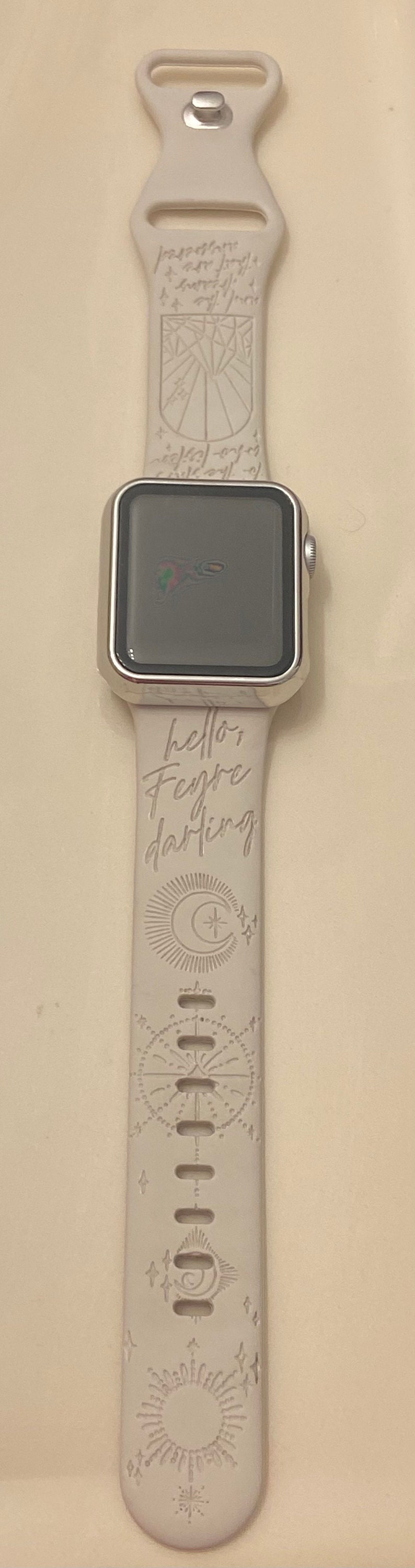 Hello Feyre Darling, Apple Watch, Acotar