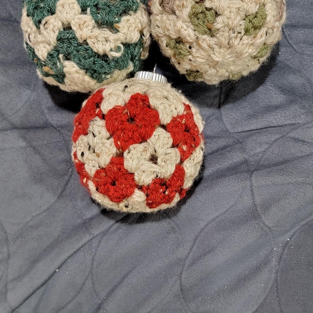 A customer's finished Granny All the Way Ornament Collection Crochet Pattern
