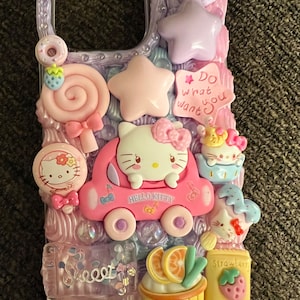 Mariah added a photo of their purchase