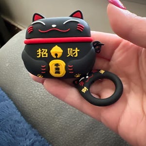 Marie-Claude added a photo of their purchase