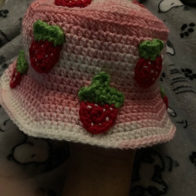 Crochet Pattern Strawberry Kisses Bucket Hat by essdeecrafts PDF ...