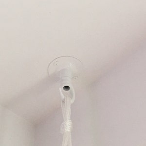 Crochet contemporain pour plafond suspendu Cobra, plastique, rotatif,  charge maximale 8 lb, blanc 3472