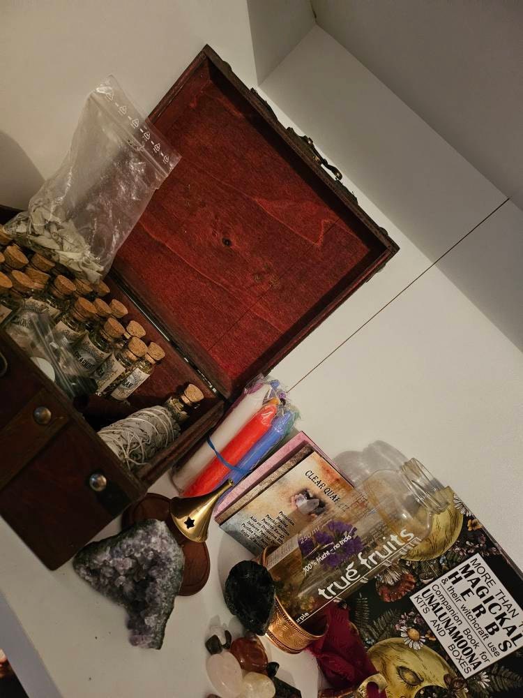 Witchcraft Kit, Apothecary kit Box with Wiccan Supplies, Witch Supplies Starter Kit, Altar Supplies for Witches