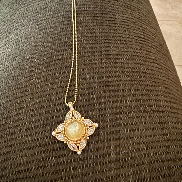 Diana Wilson Arcana - Pearl Necklace