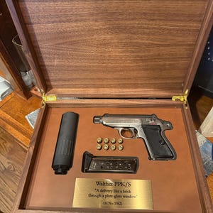 Handmade Colt 1911 Display Case – Solid Walnut, Engraved Plaque - Etsy