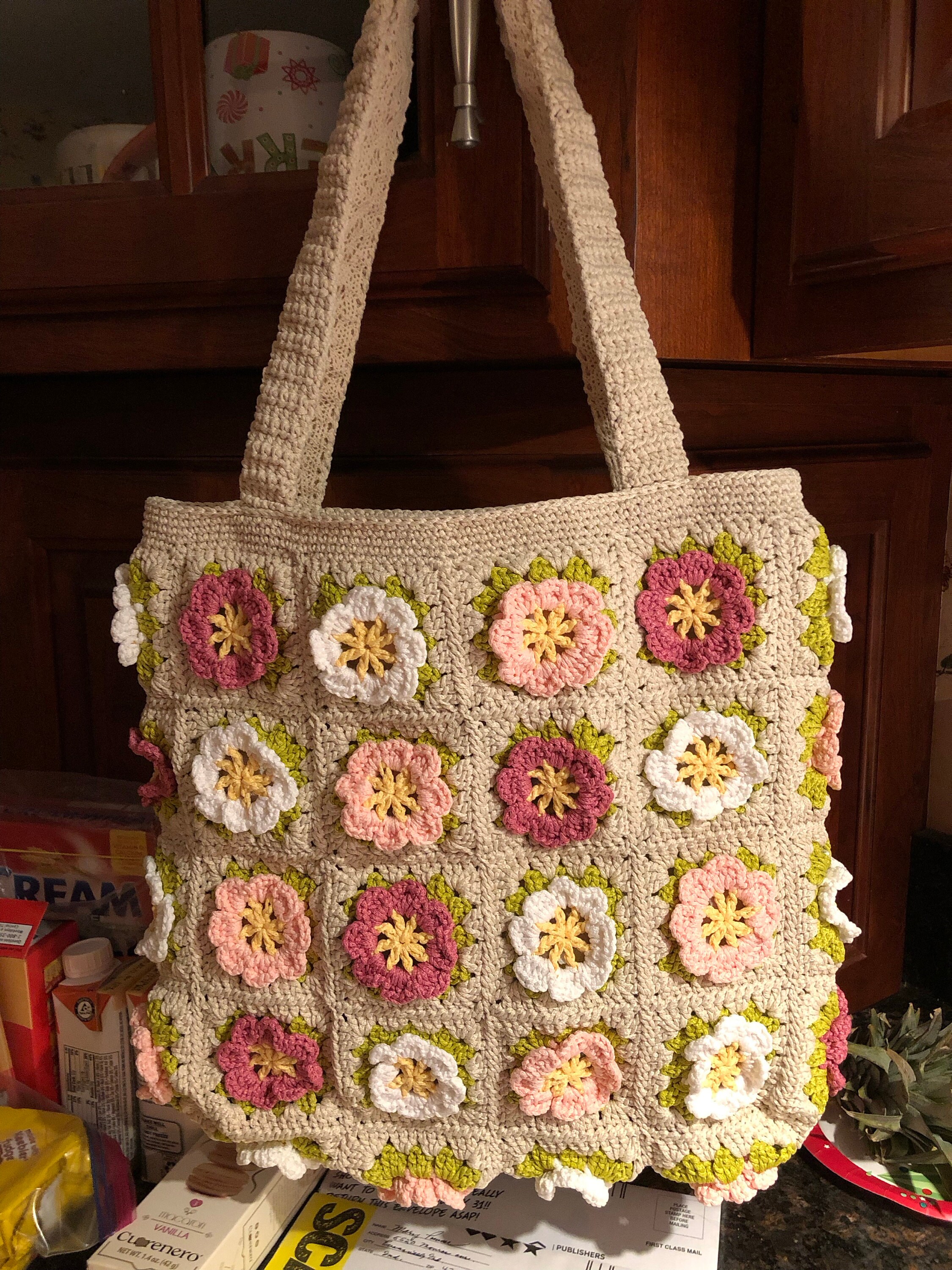 Tote bag, Crochet Granny square bag, handmade shoulder bag, pink flower summer bag, Gift for woman, Beach summer bag, back to school