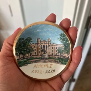 Minda added a photo of their purchase
