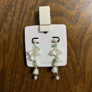 Gabrielle added a photo of their purchase