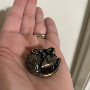 Taylor added a photo of their purchase