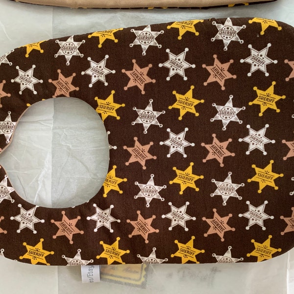 Frozen Elsa And Anna Character Bibs Etsy frozen-elsa-and-anna-character-bibs-etsy