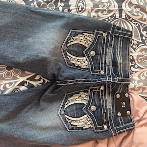 Soraya added a photo of their purchase