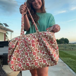 Katelyn added a photo of their purchase