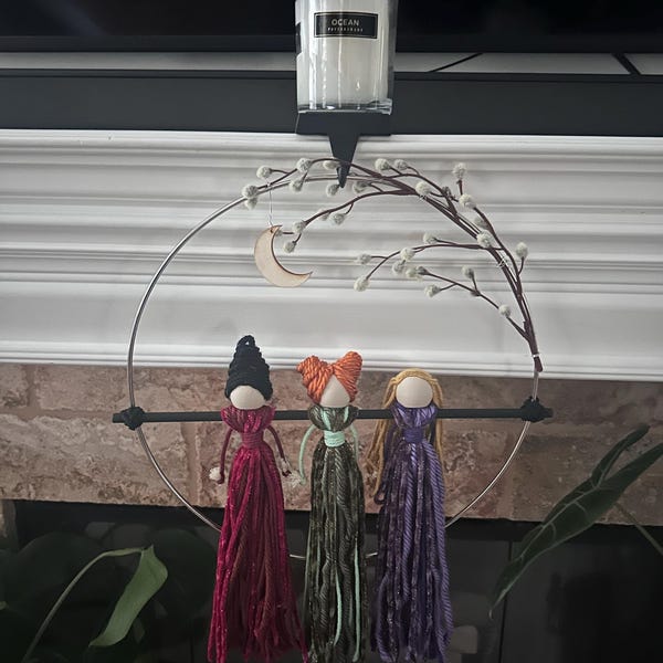 Macrame Hocus Pocus Hocus Pocus Wall Decor, Halloween Witch Decor, Sanderson Sisters Wreath ...