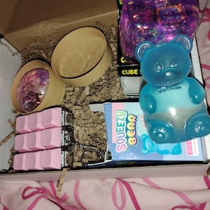 Micaylah added a photo of their purchase