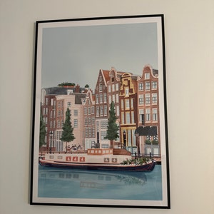 Taylor added a photo of their purchase