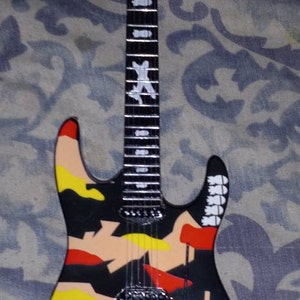 Dokken Collectible - George Lynch Kamikaze Miniature Guitar
