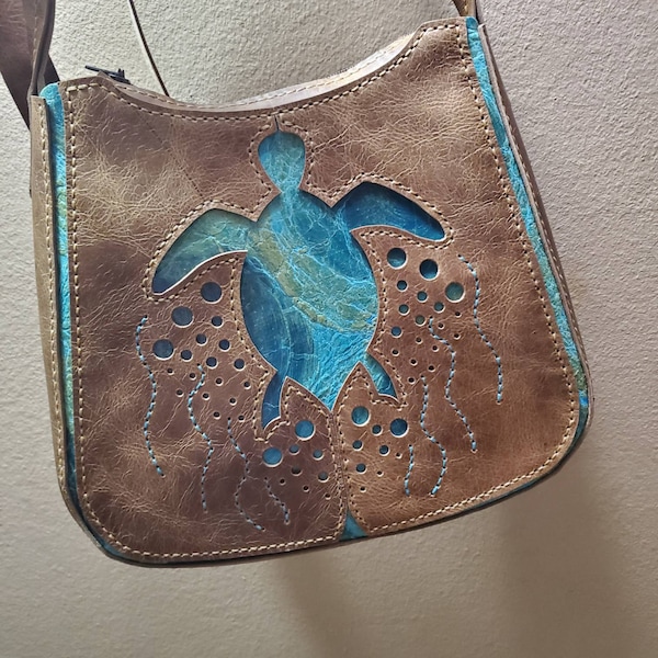 Adobe-Nature-Turtle Shoulder Handbag
