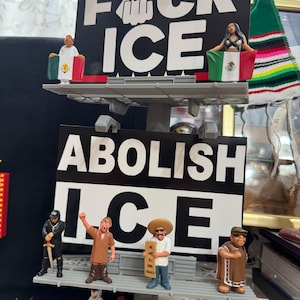 Roberto added a photo of their purchase