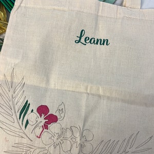 Laureleen added a photo of their purchase