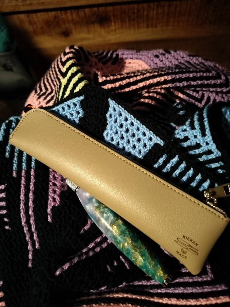 Crochet Hook Travel Case | Optional Engraving