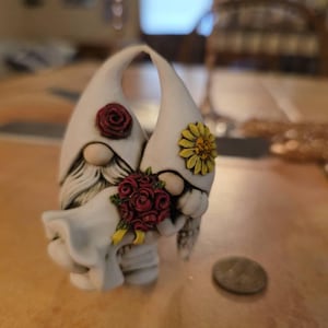 Hailee added a photo of their purchase