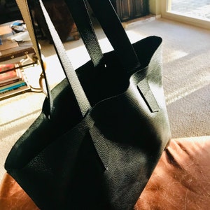 Rain cover for handbag - The Hoffmann's