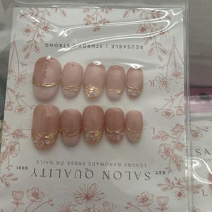 Kenia added a photo of their purchase