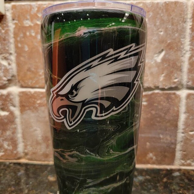 Creative Converting 019524 Philadelphia Eagles 20 oz. Plastic Cup - 96/Case