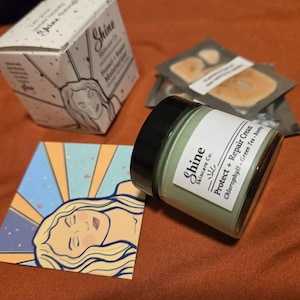 Diondra added a photo of their purchase