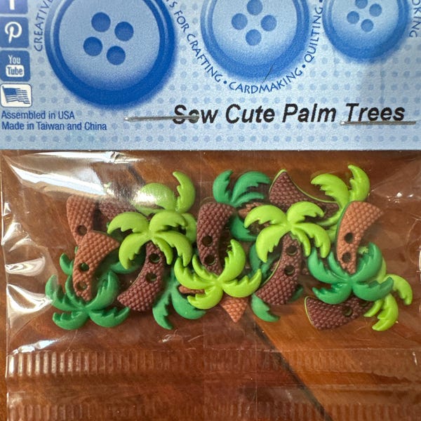 Dress It Up Holiday Embellishments-Building A Snowman | Canada