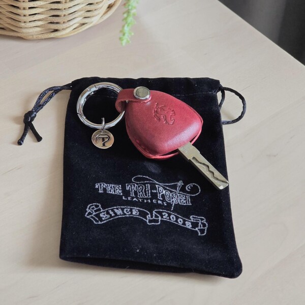 Audi Covered Leather Key Fob Case A1 A3 A4 A5 A8 Q2 Q3 Q5 Q7 Rs Rs6 Rs7