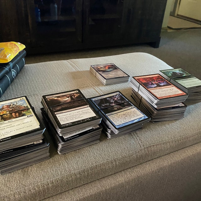 Lot De 1000+ Cartes Magic The Gathering - Mélange De Communes Et Peu Communes, Diverses Extensions