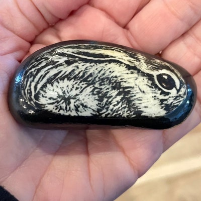 Rabbit Rock Painting, Made to Order, Hand Painted, Animal Rock Art ...