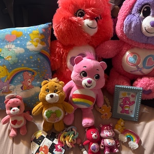 Selena added a photo of their purchase