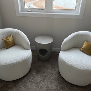 Hadia added a photo of their purchase