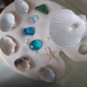 Seashell Paint Palette, Mermaid Art Tray for Watercolors, Sea Glass Mosaic Palette, Unique Artist Gift, Fantasy & Fairytale Art Tool, pisces