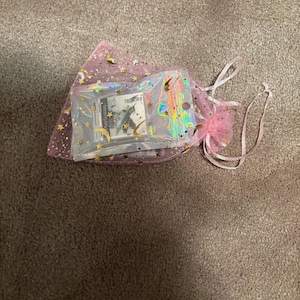 Taylor added a photo of their purchase