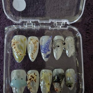Tia added a photo of their purchase