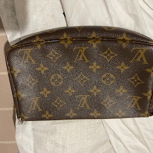 fiora added a photo of their purchase