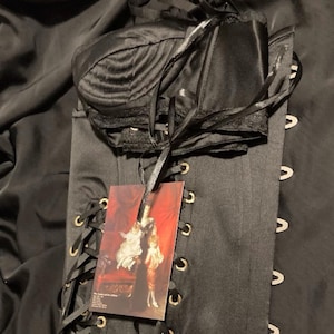 Lili added a photo of their purchase