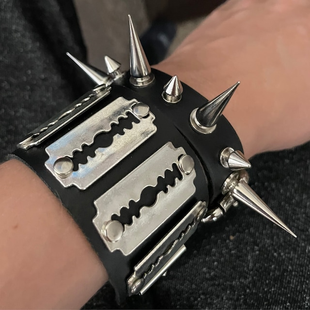Gothic Punk Biker Real Leather Bracelet With 6 Razor Blade Studs
