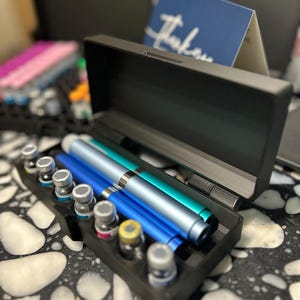 Cinthya added a photo of their purchase