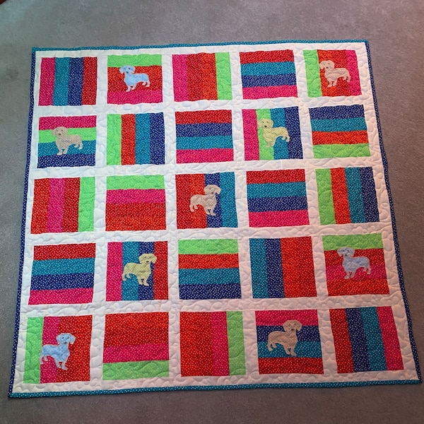 Paw Print Edge to Edge Quilting Design: Continuous Line Dog or Cat Paws ...