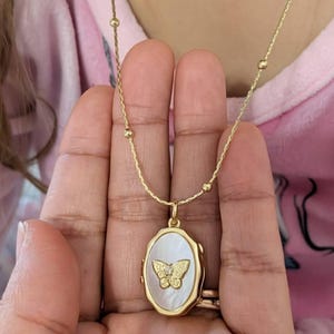 Yanet added a photo of their purchase